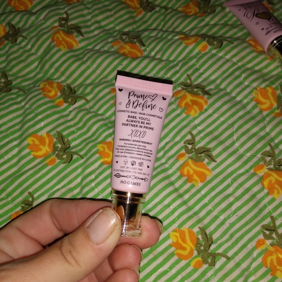 P.louise Metallic Base - Picture 2 of 2